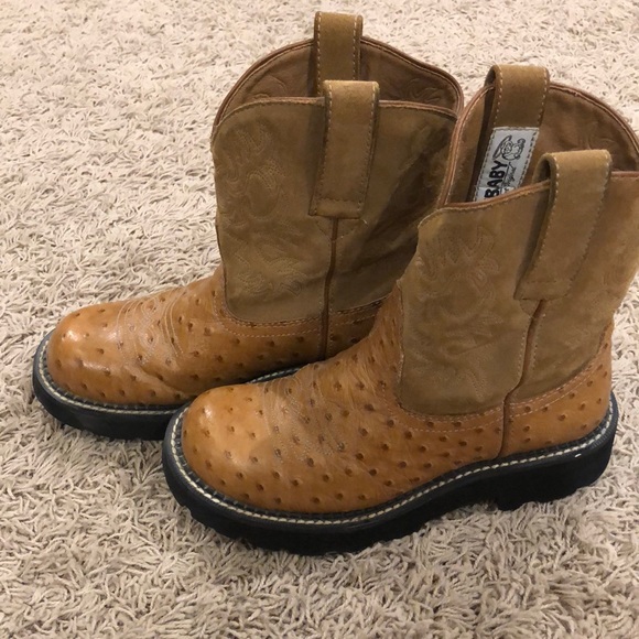 ariat fatbaby ostrich boots
